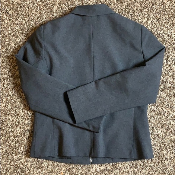 New York & Company - Picture 4 of 4